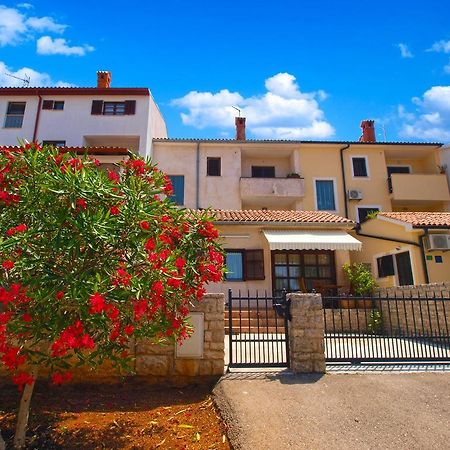 Apartment Puzar 389 PUY Exterior foto